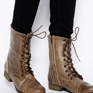 Steve Madden Troopa Boot
